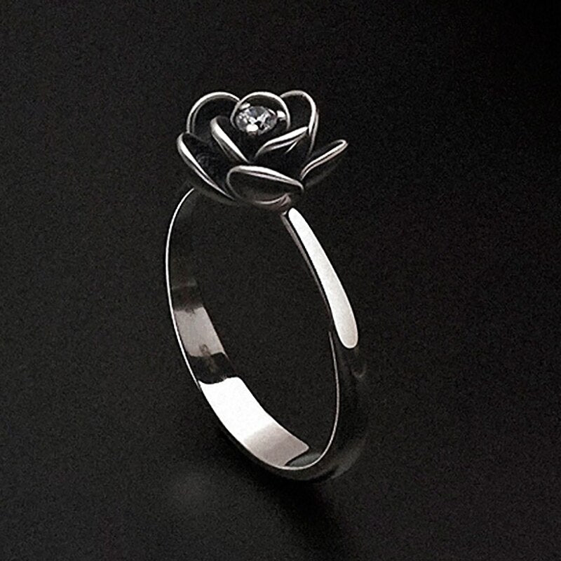 ZWARTE DAHLIABLOEMIGE RING Belleza