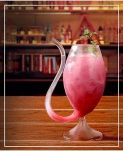 Glazen beker met rietje Belleza