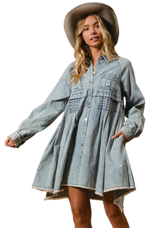 Dames Knoopjurk van Licht Denim met Mineral Wash 0