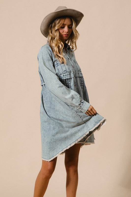 Dames Knoopjurk van Licht Denim met Mineral Wash 3