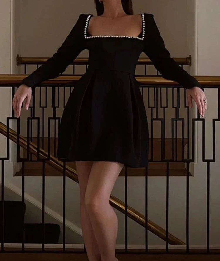 Dames Mini Jurk met Pareldetails en Lange Mouwen Luxe Hoogwaardige Stof 6