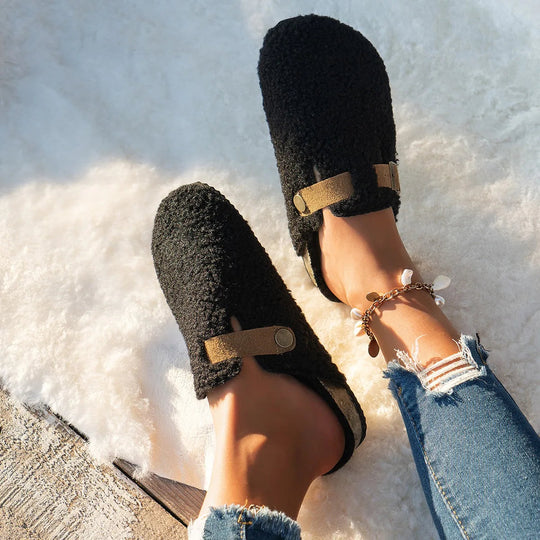 Dames Slip-On Slippers met Gespsluiting en Comfortabel Ontwerp 1