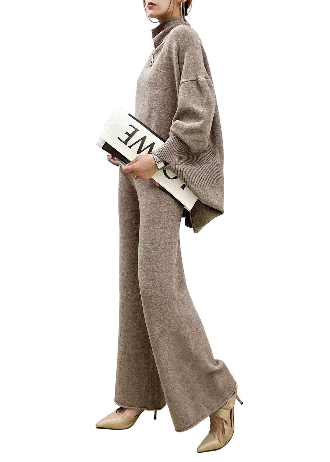 Dames Tweedelige Set Camel Kleurige Trui en Broek met Wijde Pijpen 1