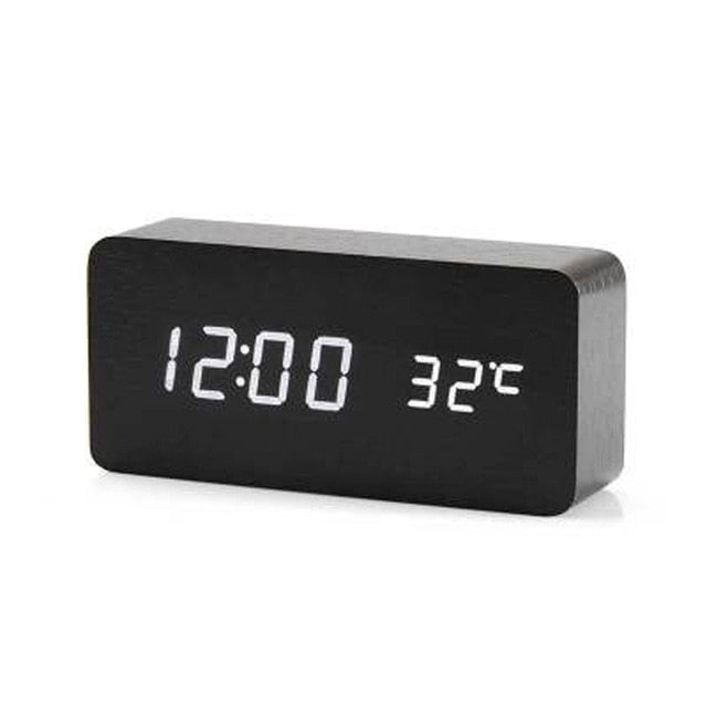 Digitale LED Wekker met Spraakbesturing en Modern Design 12