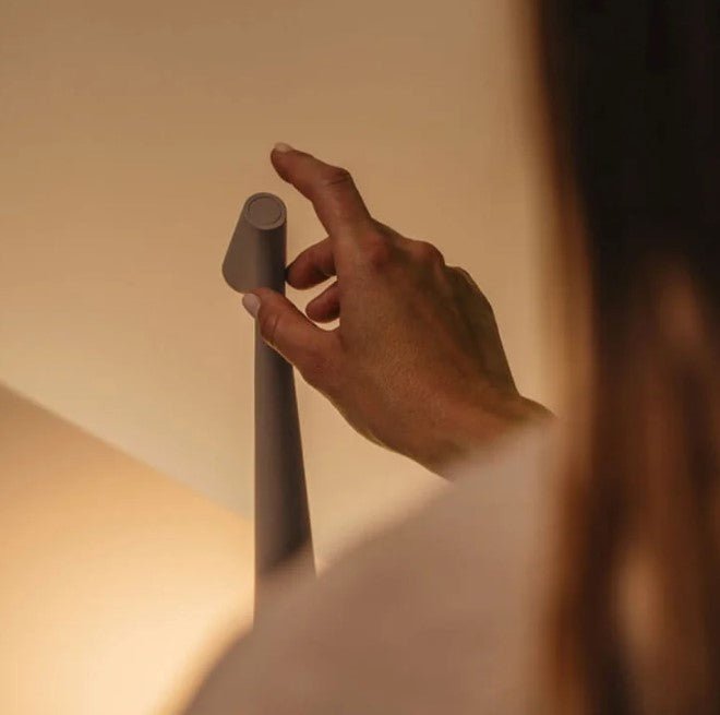 Draadloze Bureaulamp LED Minimalistisch Design Dimbaar Touchfunctie 2