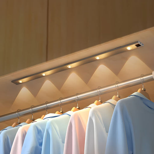 Draadloze LED Lamp met Bewegingssensor en Dimbare Lichtkleur 7