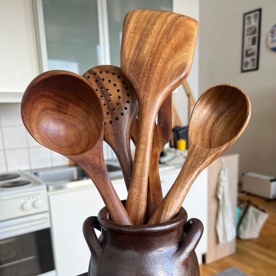 Houten Pannenset 5-delig voor Koken en Serveren 7