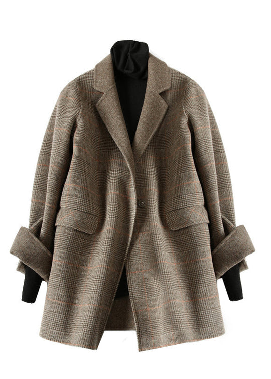Lange Dames Jas met Peter Pan Kraag en Geruite Print 3