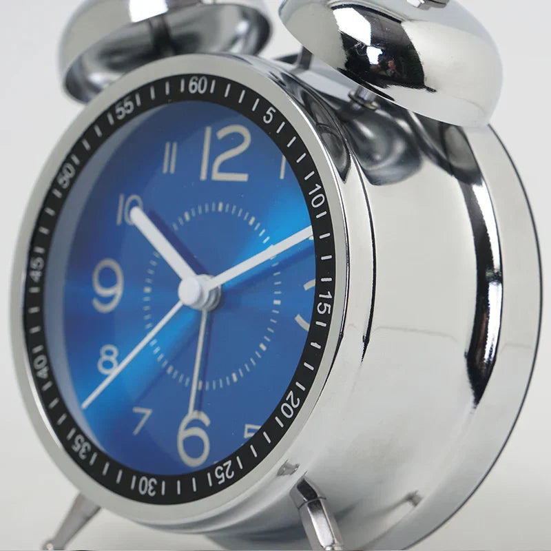 Metalen Analoge Wekker Retro Stijl voor Slaapkamer 5