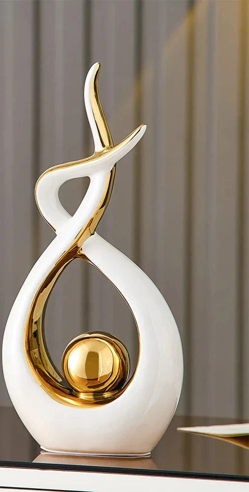 Moderne Abstracte Sculptuur Met Gouden Accenten Voor Interieurdecoratie 14