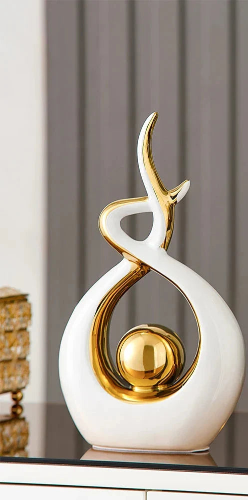Moderne Abstracte Sculptuur Met Gouden Accenten Voor Interieurdecoratie 9
