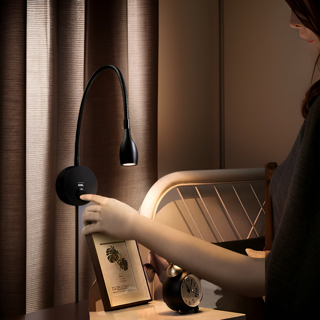 Staande Leeslamp LED Verstelbaar met USB-oplaadpoort voor Bed of Bureau 0