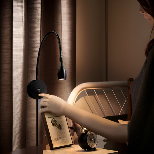 Staande Leeslamp LED Verstelbaar met USB-oplaadpoort voor Bed of Bureau 0