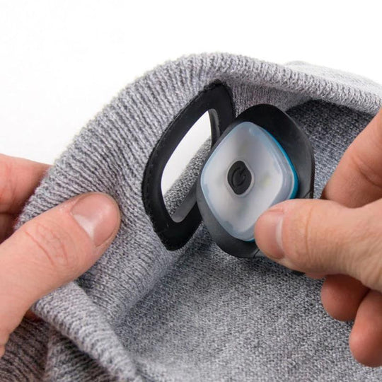 Unisex Beanie met Afneembare LED-koplamp en Modieuze Gebreide Structuur 4