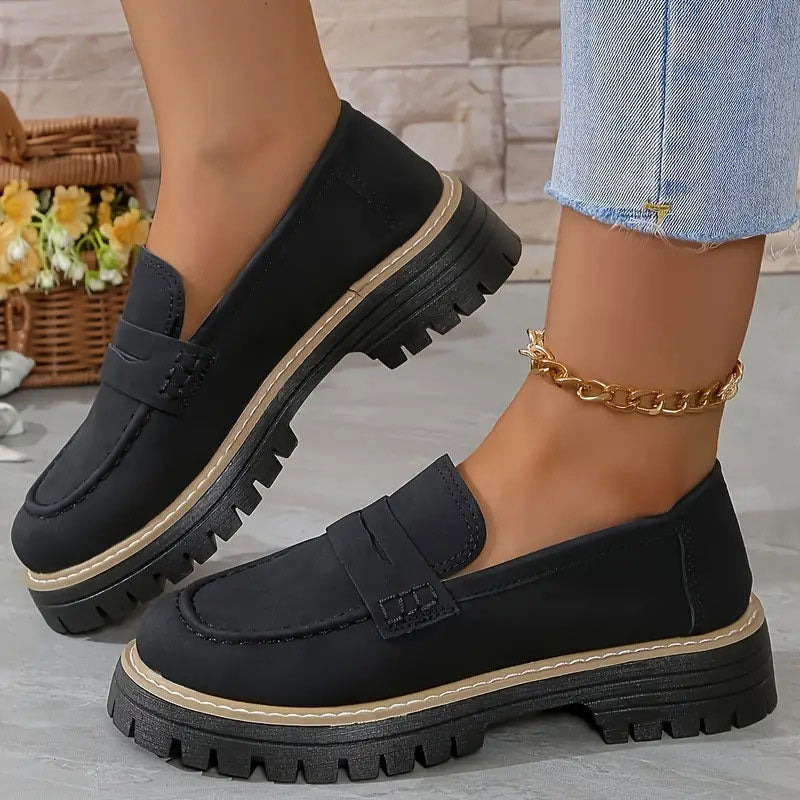 Zwarte Loafers Dames met Chunky Zool - Casual Suède Slip-On Schoenen 0