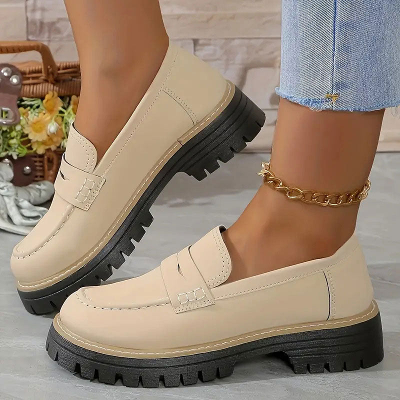 Zwarte Loafers Dames met Chunky Zool - Casual Suède Slip-On Schoenen 1