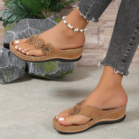 Vrouwen Slip-On Strand Slippers met Bloemen