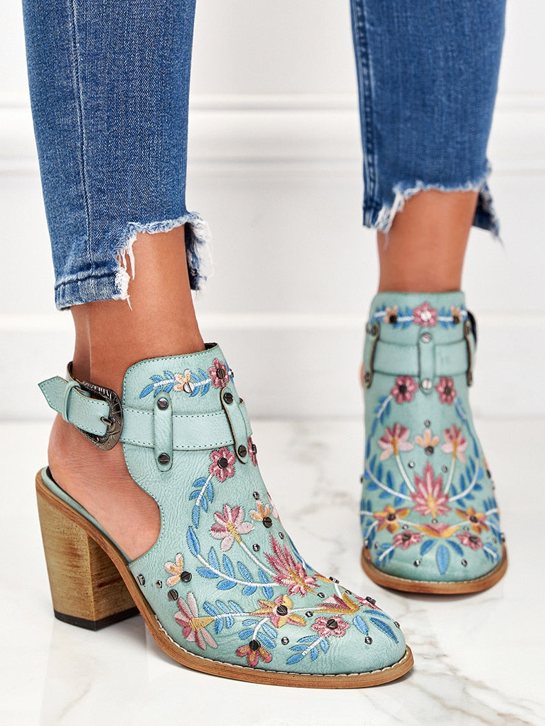 Laars sandalen met grote hak Belleza