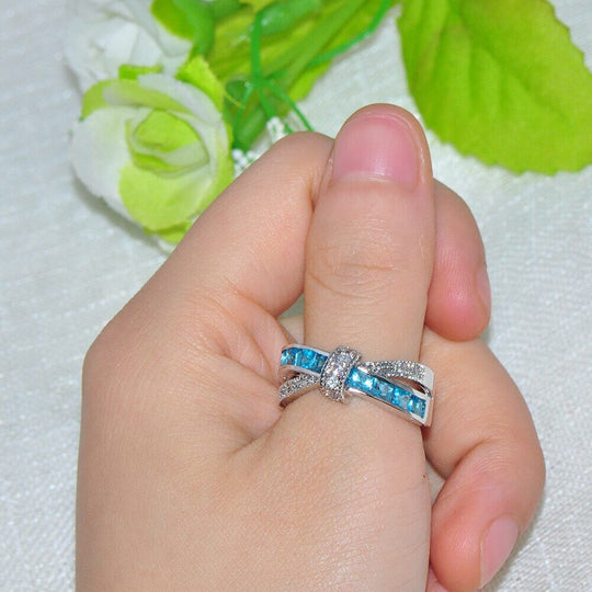 Criss Cross Kristal Ring Belleza