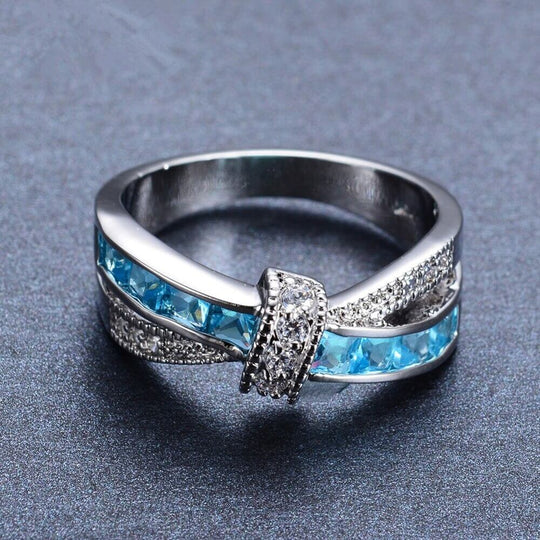 Criss Cross Kristal Ring Belleza