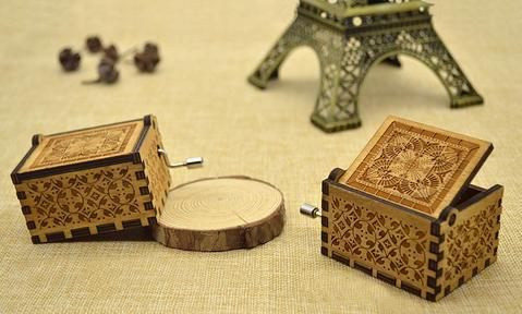 Vintage Handslinger Muziekdoos met Queen-Thema