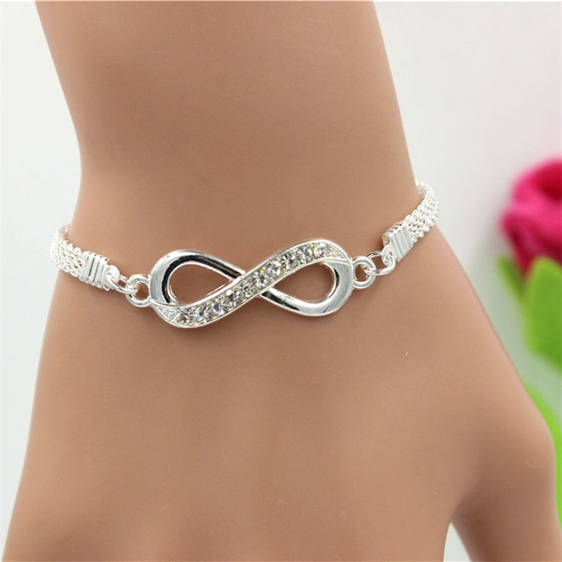 Infinity armband - De sieraad voor eindeloze liefde Belleza