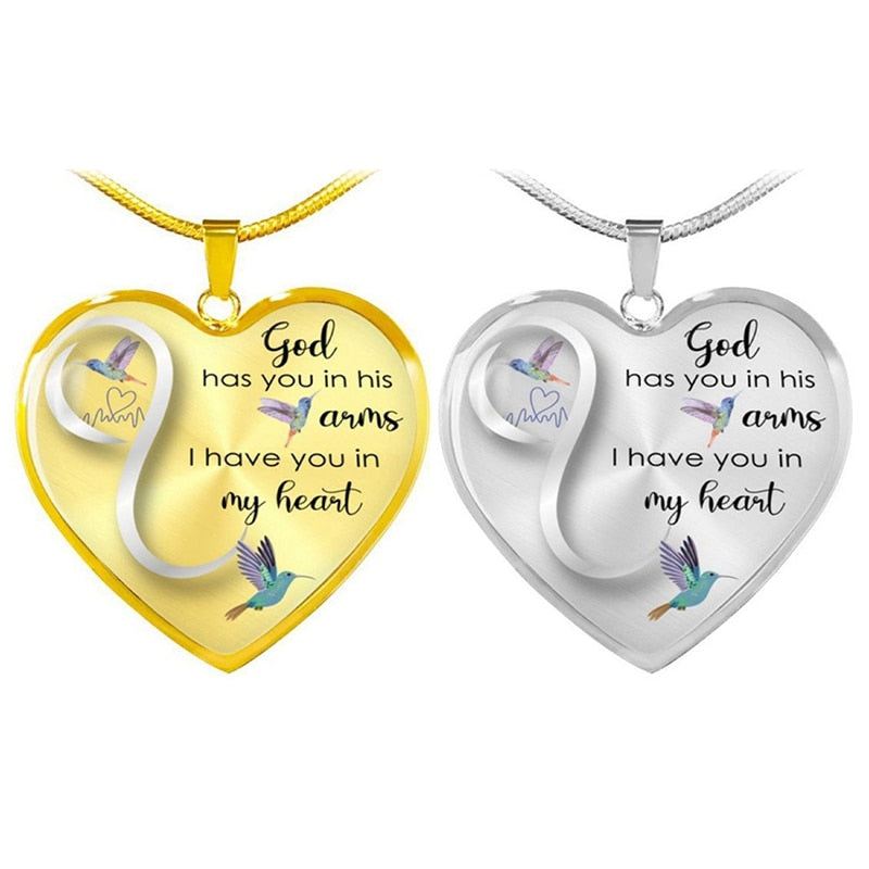 God Heeft je In Zijn Armen Kolibrie Ketting Belleza