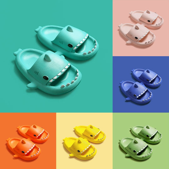 Baby en kinder slippers met haai Belleza