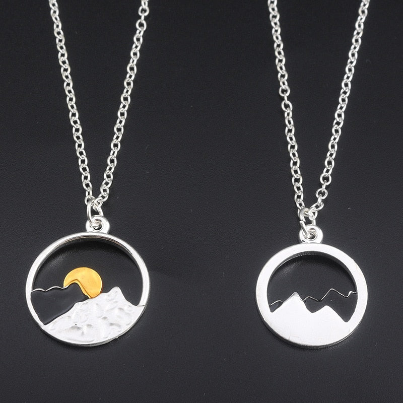 Berg en oceaangolven ketting
