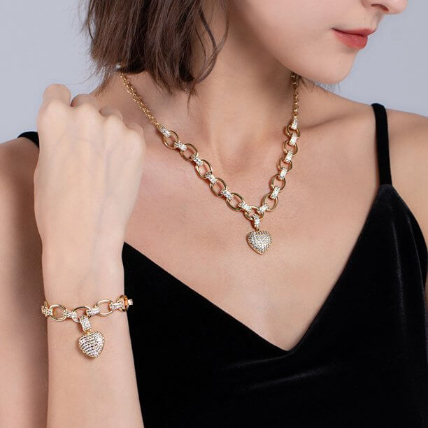 Elegante Hartvormige Zirkonia Ketting - Stijlvol