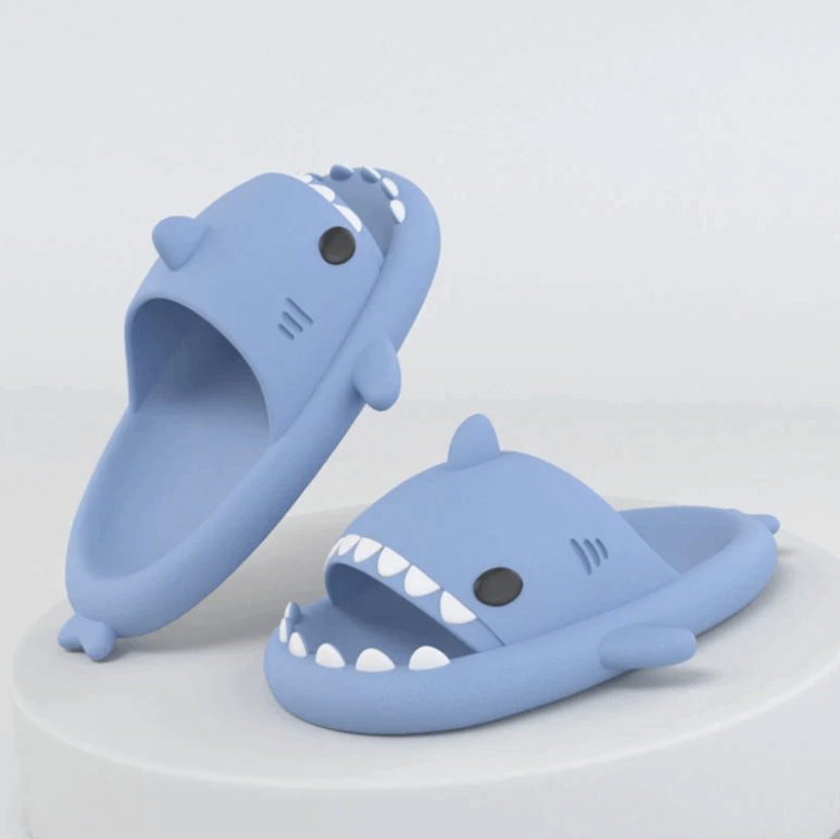 Baby en kinder slippers met haai Belleza