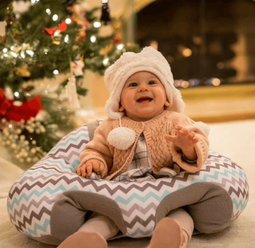 Newborn baby deals sofa